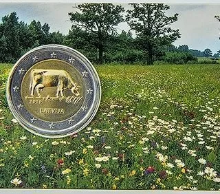 Ausgabetermin der lettischen 2-Euro-Gedenkmünze „Lettische Braune – Milchwirtschaft in Lettland“ bekanntgegeben